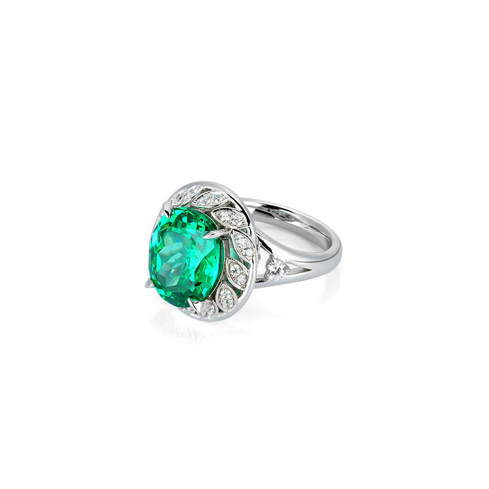 #1048グリーンオーバルカットジェムリング　葉のデザイン 個性的可愛い オシャレな指元アクセサリー（S925）