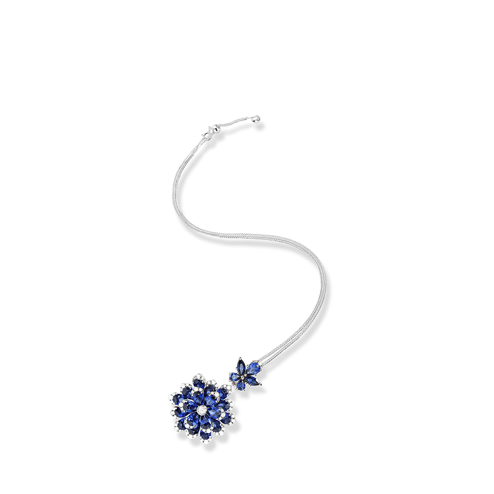 #2071 蒼き永遠の花が胸元に咲く - 氷花カットが煌めく、ゴージャスなネックレス（925シルバー）