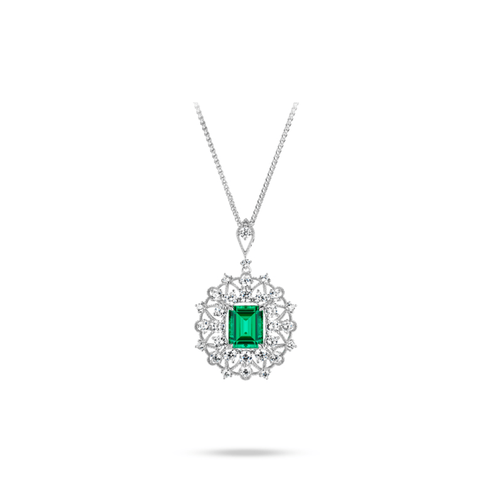 #21070-人工培養宝石-グリーンスクエア 4 爪セッティング 透かしネックレス（925シルバー）